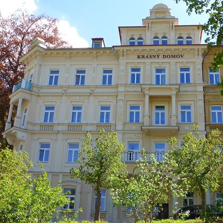 Family-Friendly Drevokocur Apartment In Ml Center Mariánské Lázně Exteriör bild