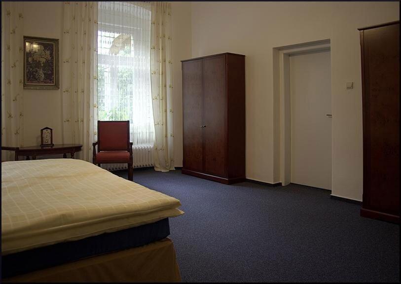 Family-Friendly Drevokocur Apartment In Ml Center Mariánské Lázně Exteriör bild